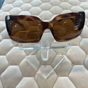 Chanel Sunglasses 5076-H New Vintage